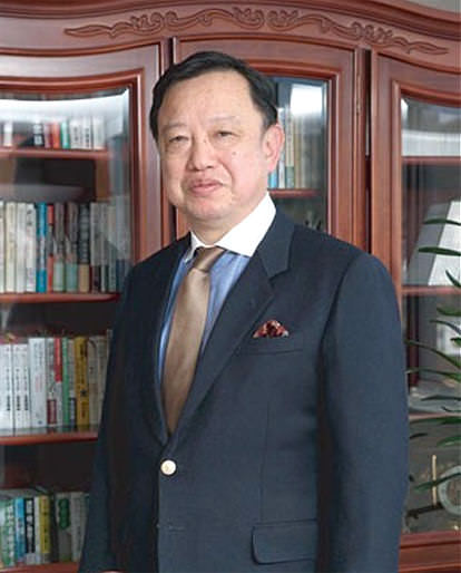 株式会社九州フードサービス代表取締役社長平井 浩一郎 写真